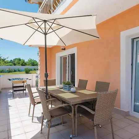 3 Bedroom Stunning In * Nedeščina